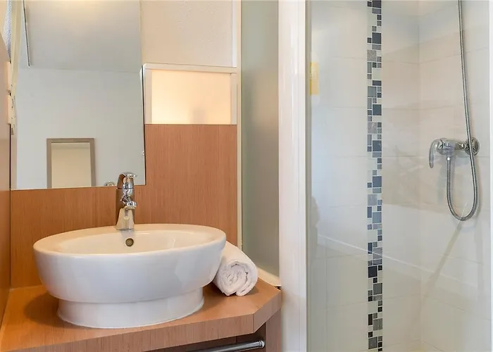 Og Millau Sud Hotel *